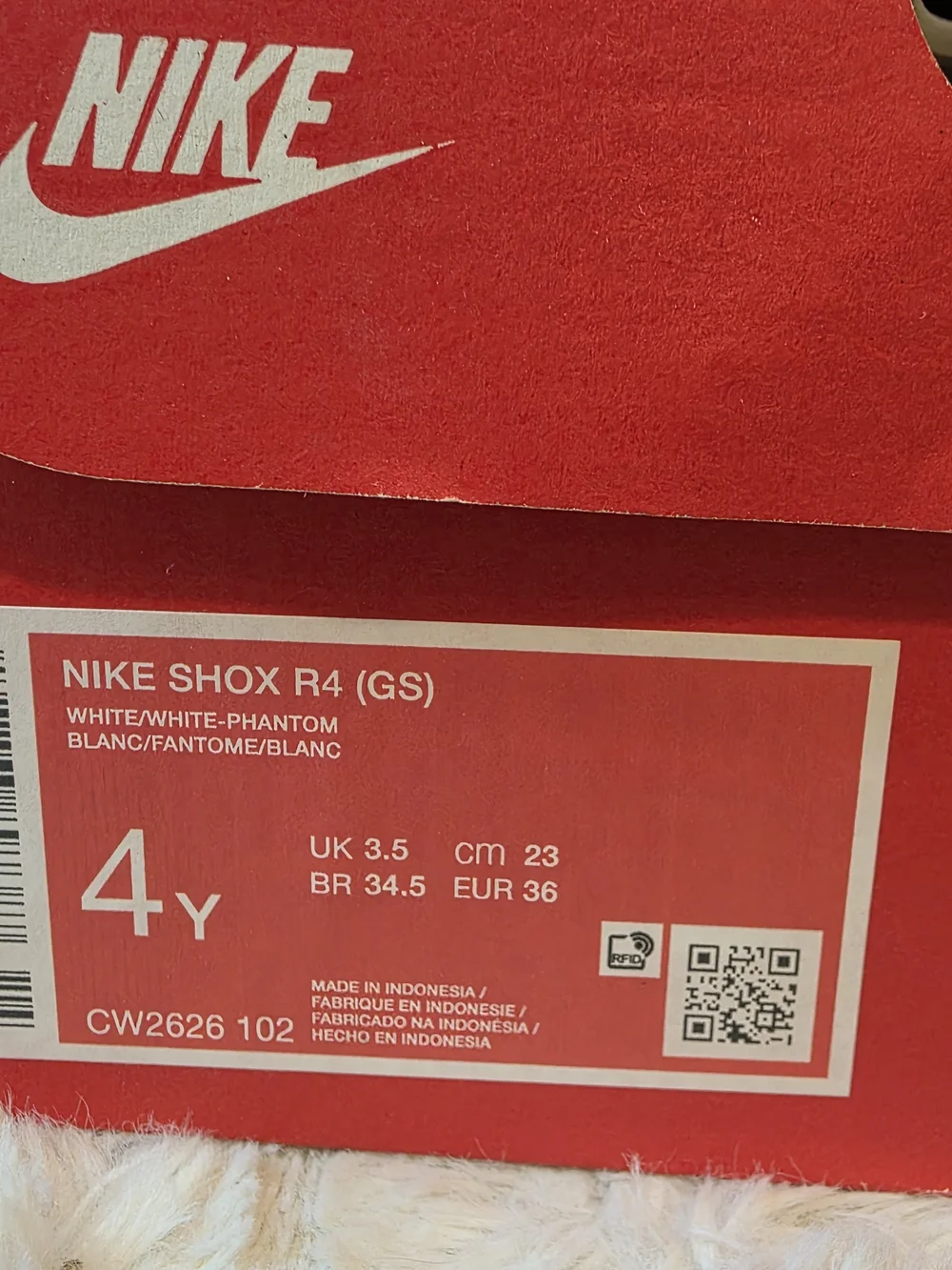 Nike White Sneakers with Red Shox and Black Swoosh